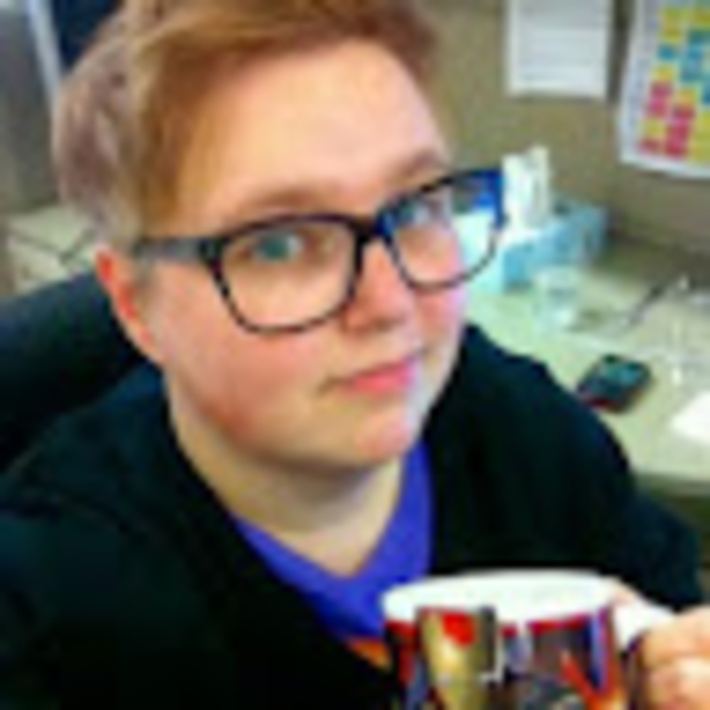 Meet your Posher, Eve